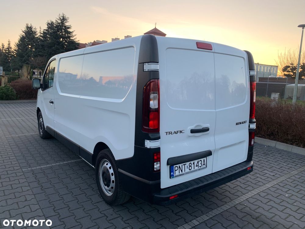 Renault TRAFIC - 4