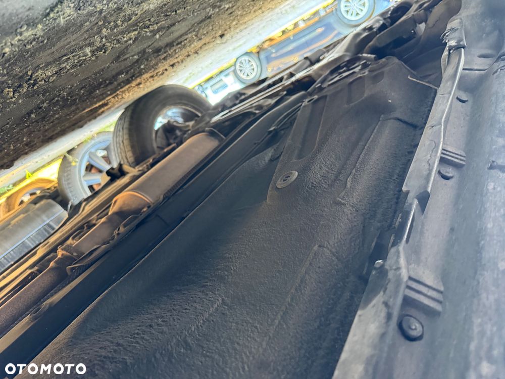 Volvo XC 90 - 23