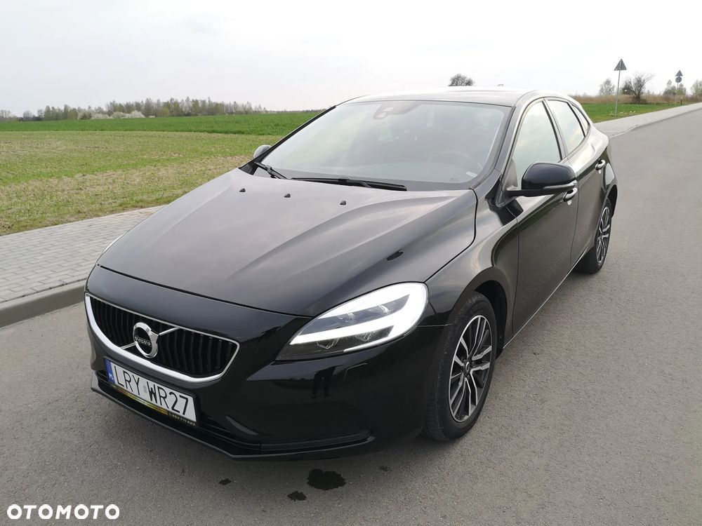 Volvo V40 D2 Momentum - 31