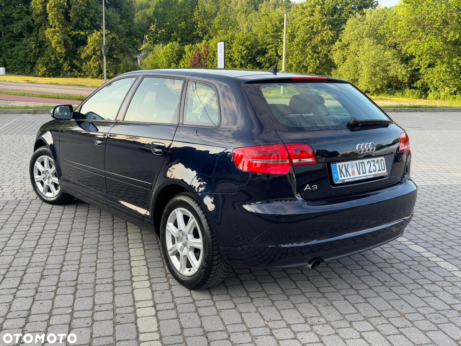 Audi A3 2.0 TDI Sportback DPF (DSG) S tronic Attraction - 3