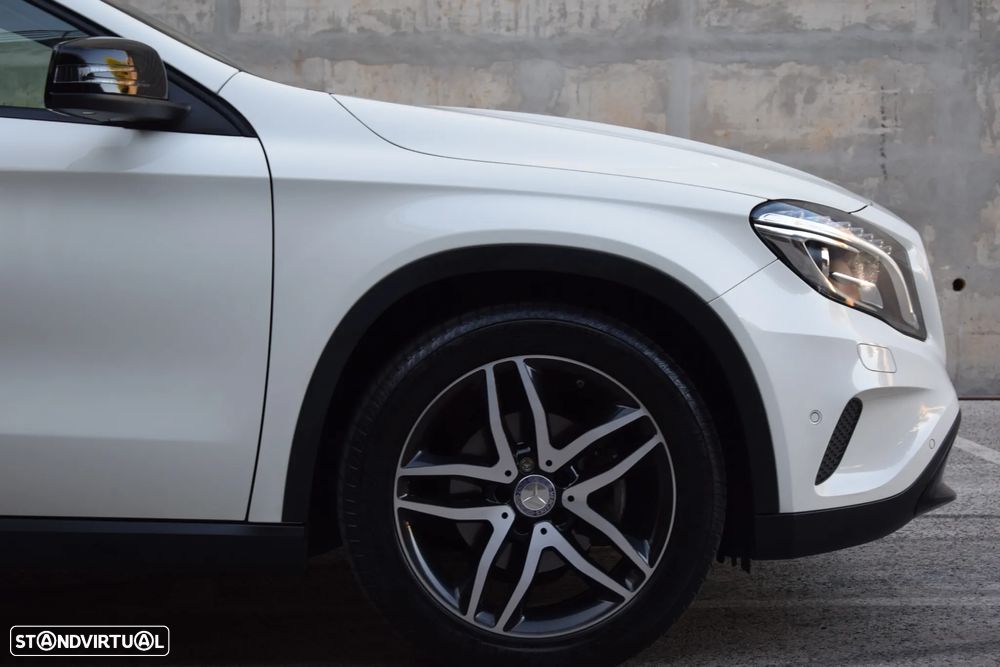 Mercedes-Benz GLA 180 CDI Urban - 47