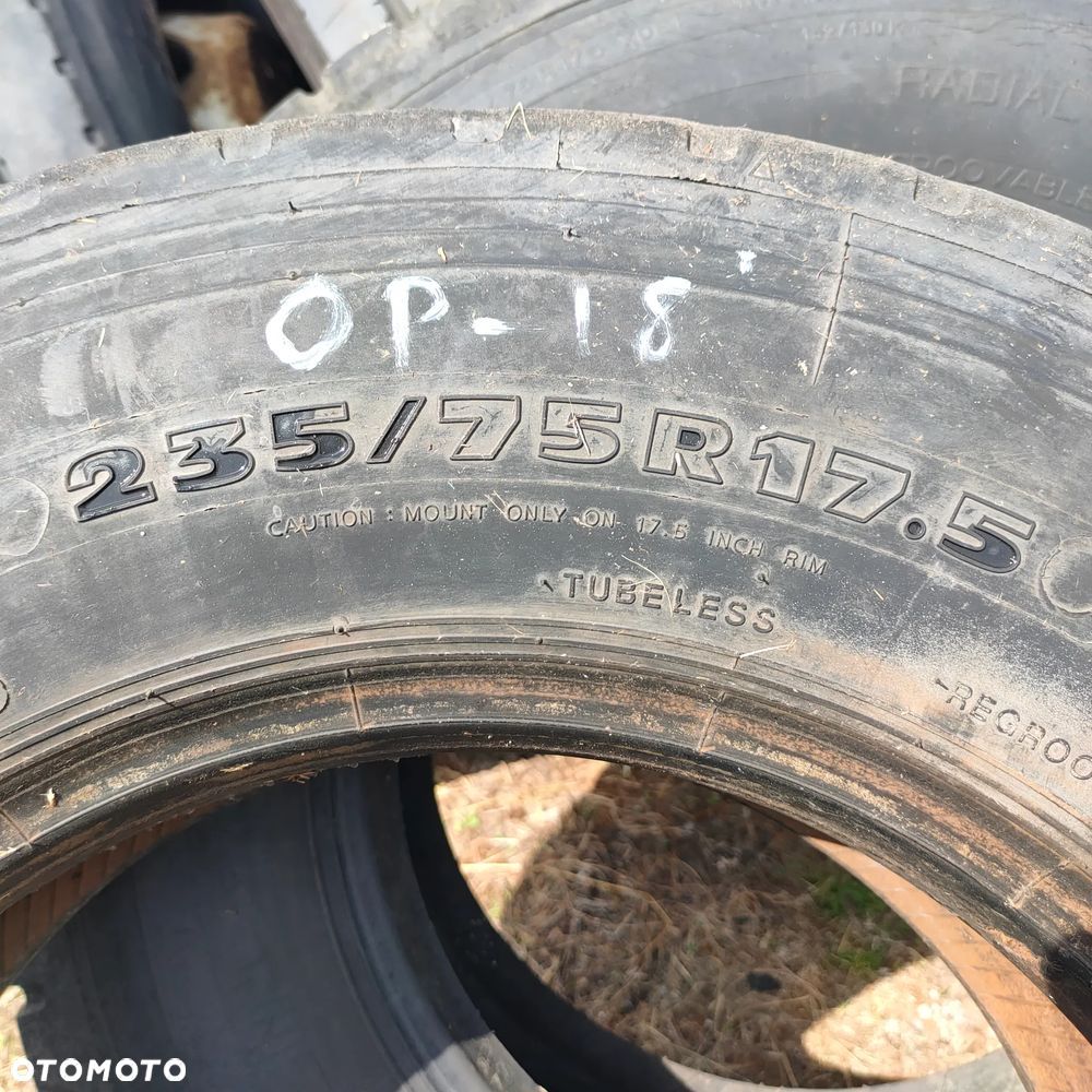 Opona Hankook TH10 235-75-17,5 - 1