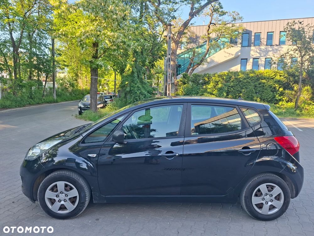 Kia Venga 1.6 L - 9