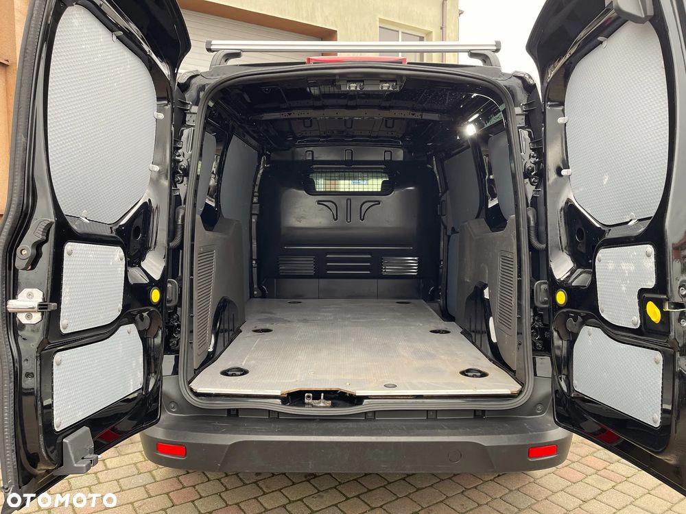 Ford Transit Connect L2H1 - 8