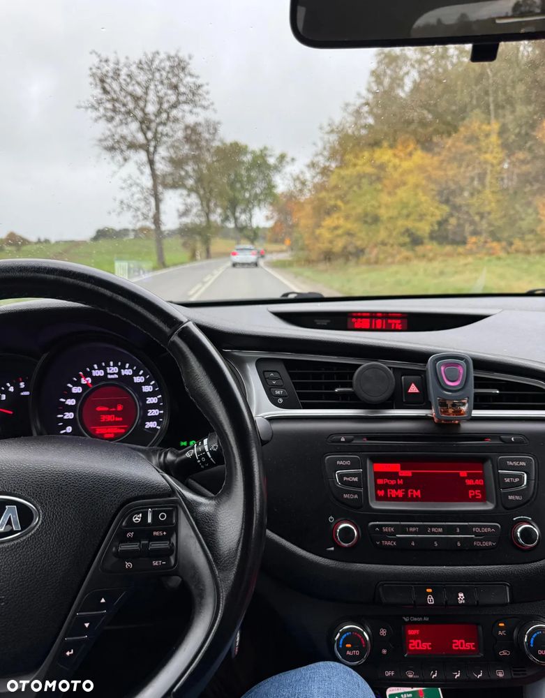 Kia Ceed 1.6 CRDi M - 2