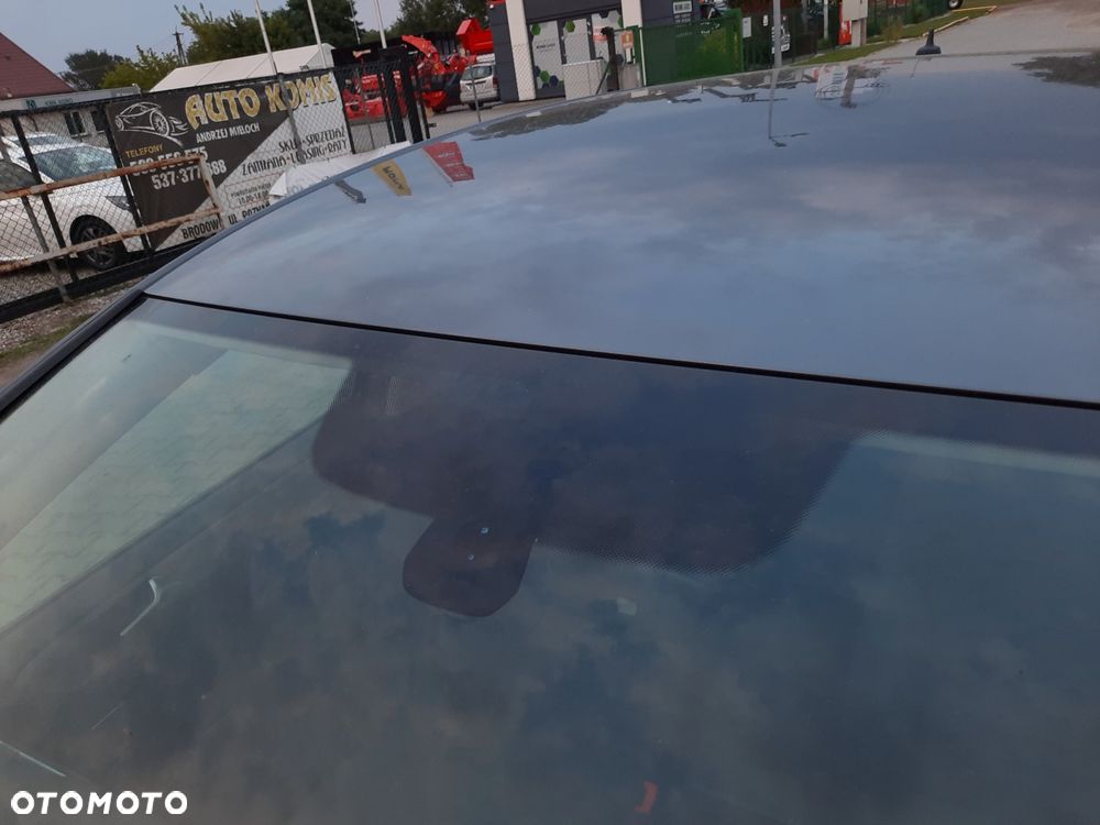 Volkswagen Golf 1.4 TSI BMT Comfortline - 14