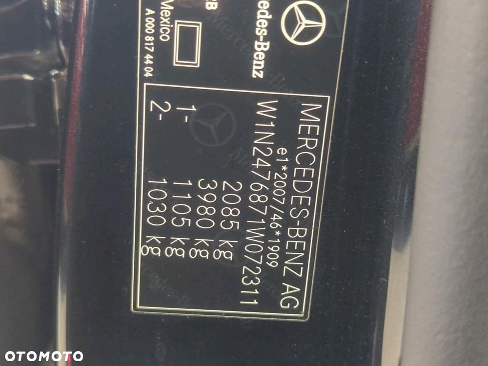 Mercedes-Benz GLB 200 7G-DCT - 27
