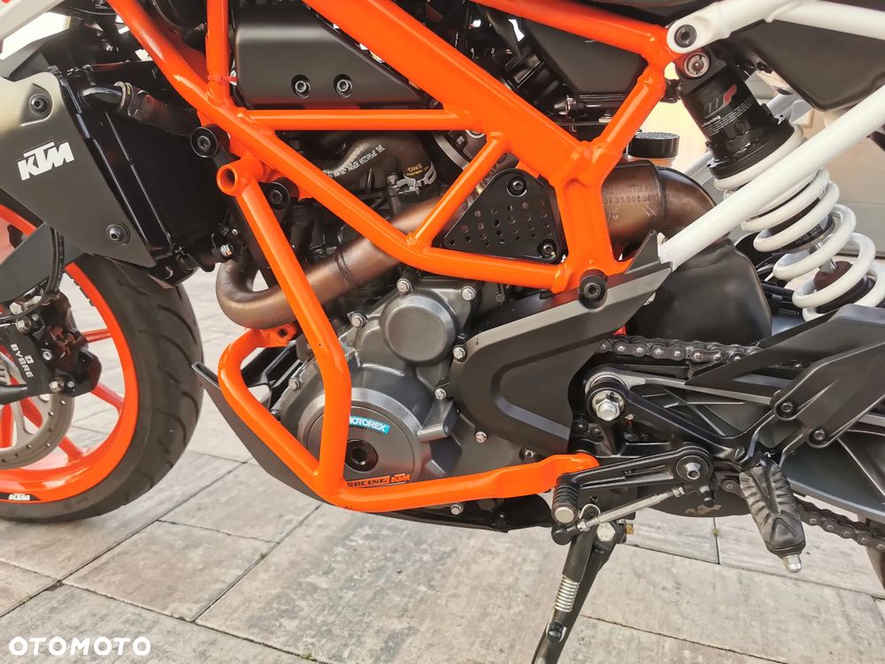 KTM Duke - 21
