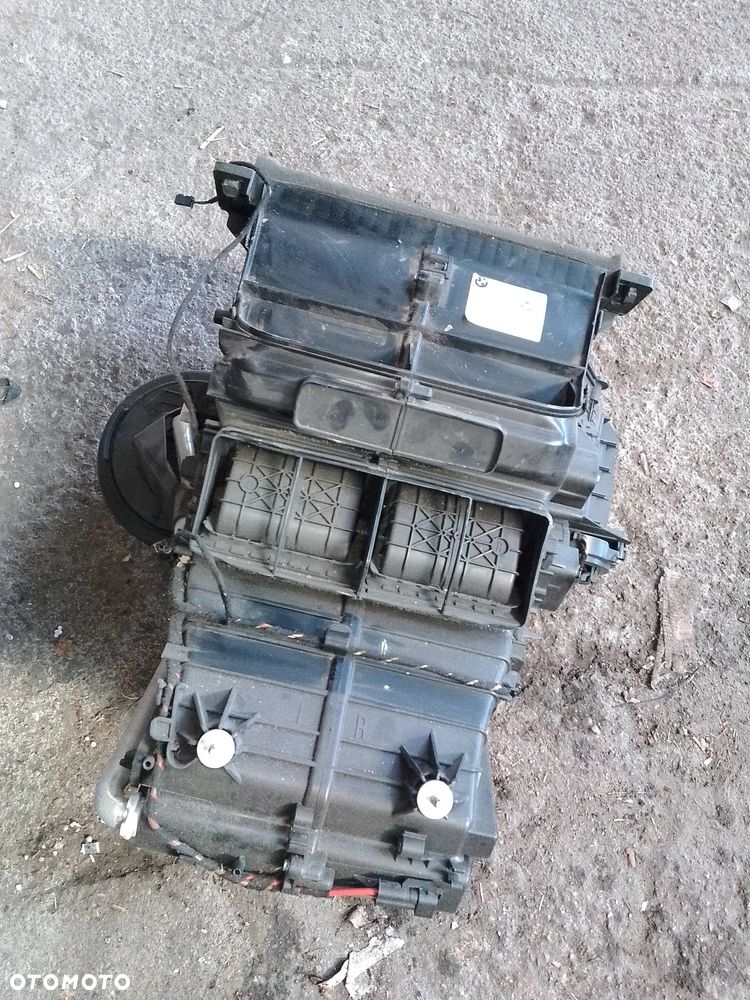 Dmuchawa nagrzewnica BMW F56 F57 9301594 - 1
