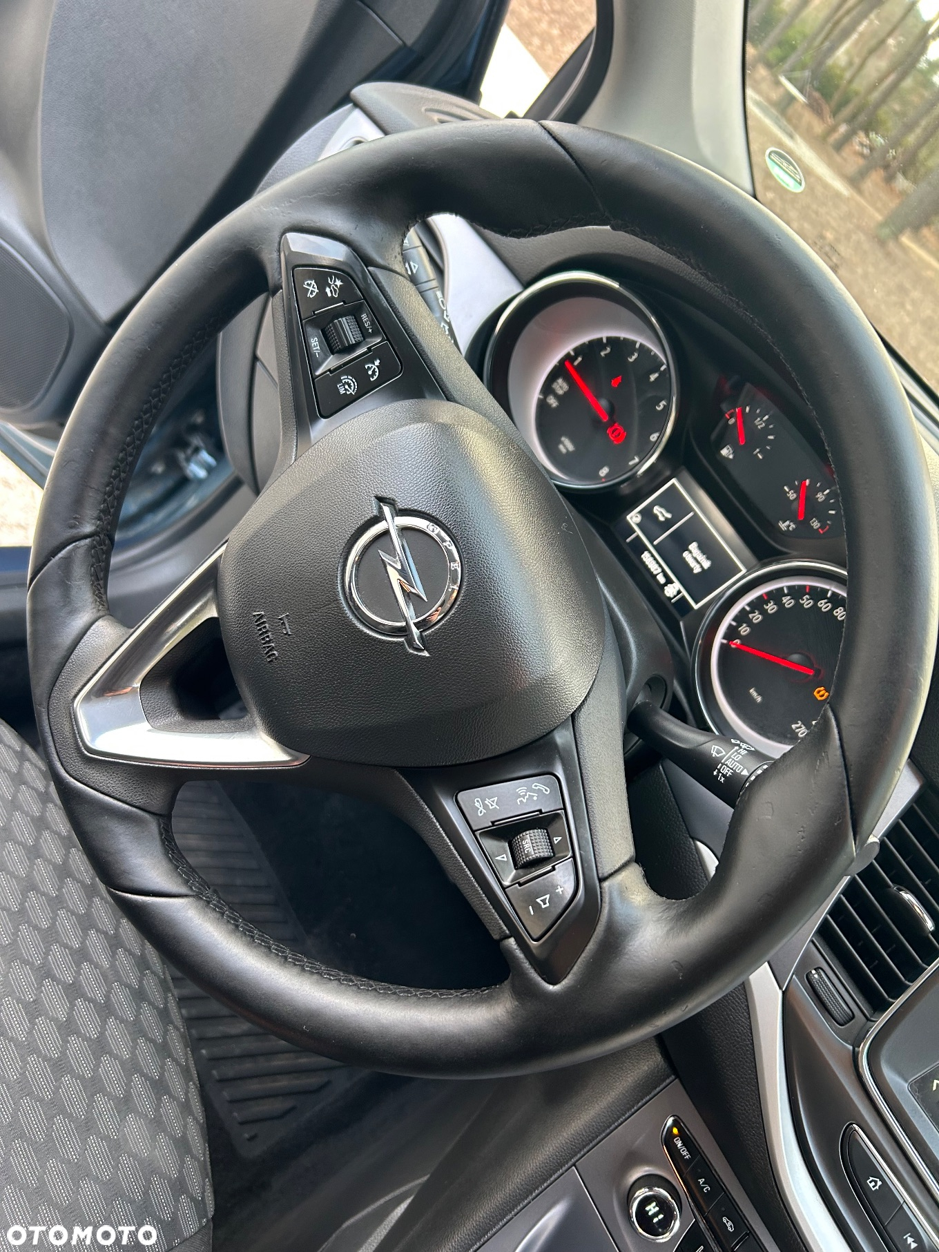 Opel Astra - 14