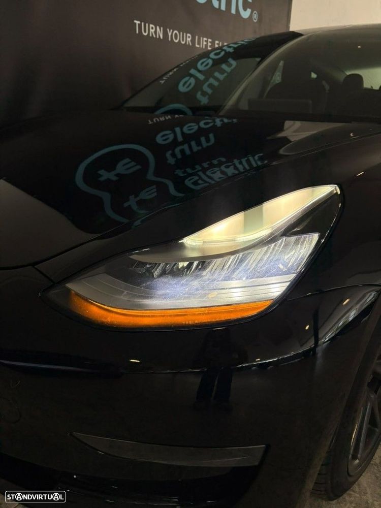 Tesla Model 3 Long-Range Dual Motor AWD - 15