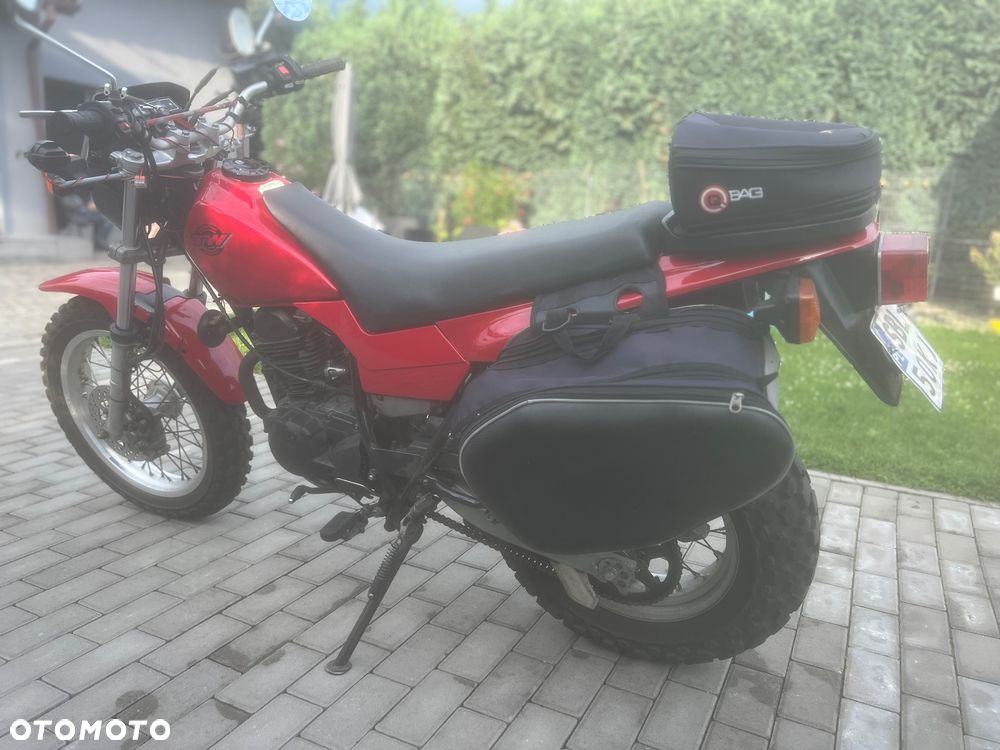 Yamaha TW - 13
