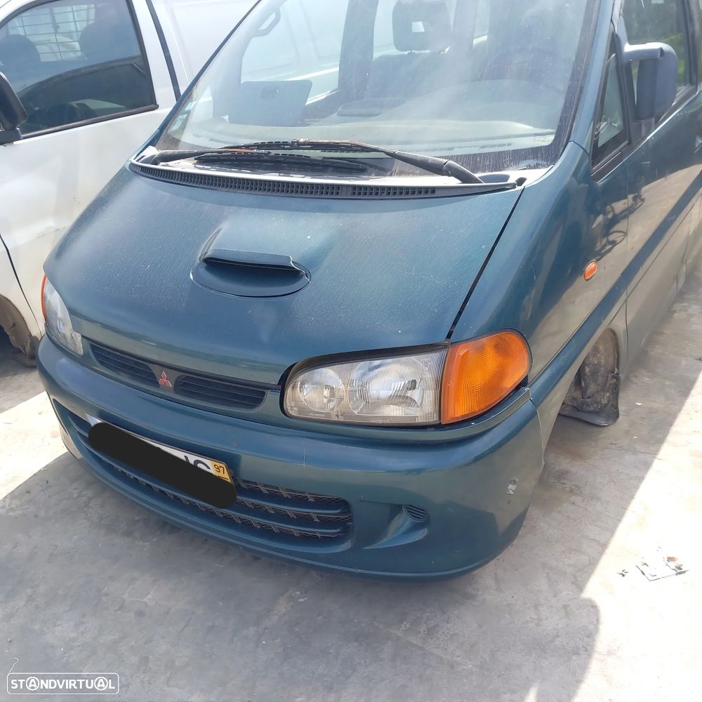 Frente completa Mitsubishi L400 - 2