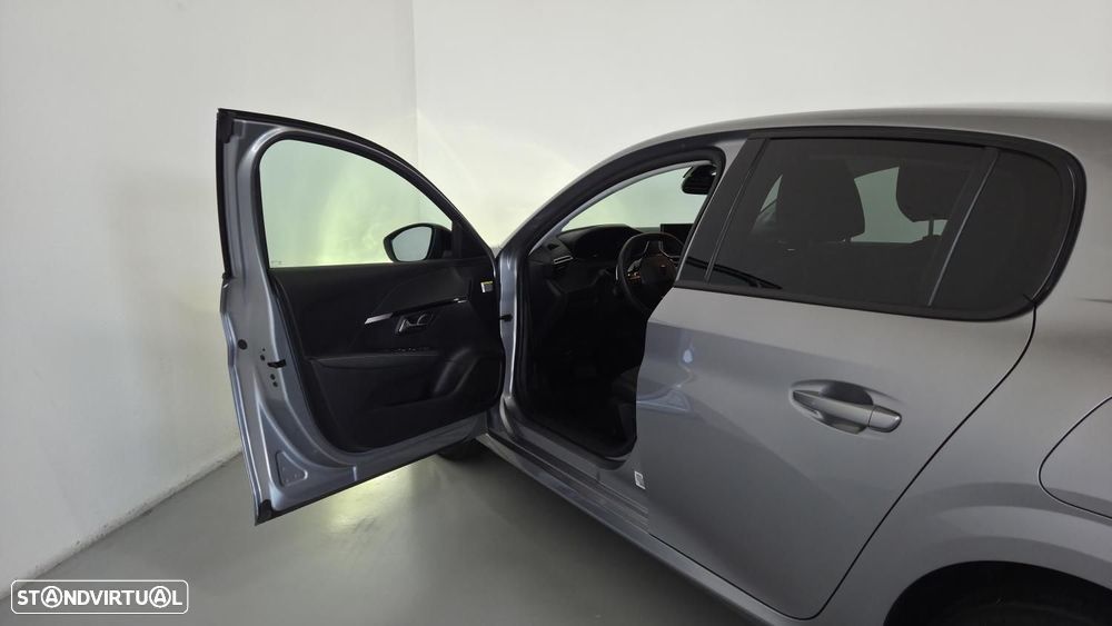 Peugeot 208 1.2 Hybrid Allure e-DCS6 - 14