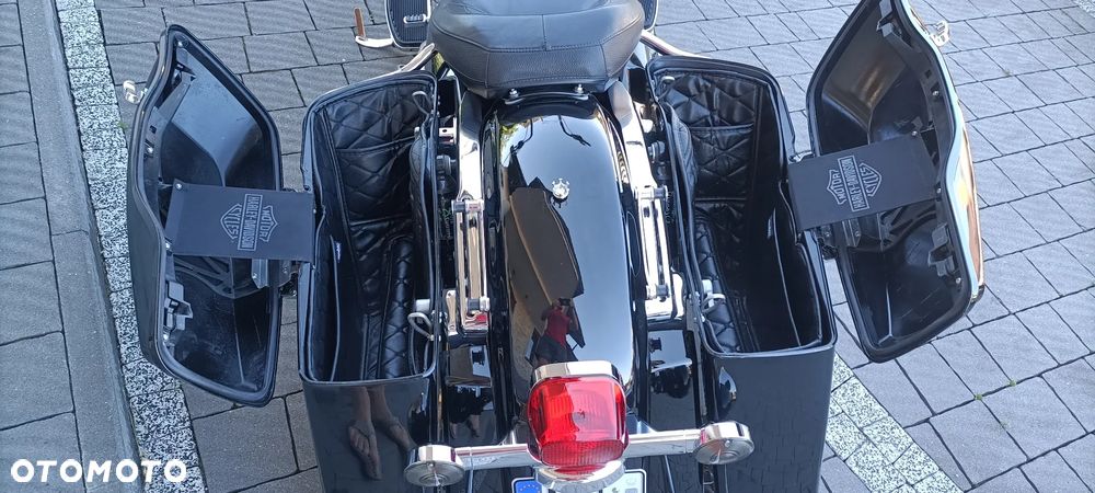 Harley-Davidson Touring Street Glide - 14