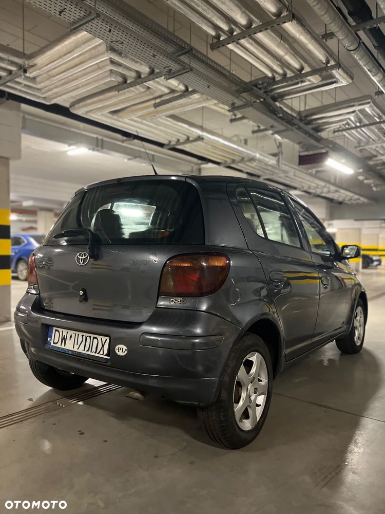 Toyota Yaris - 3