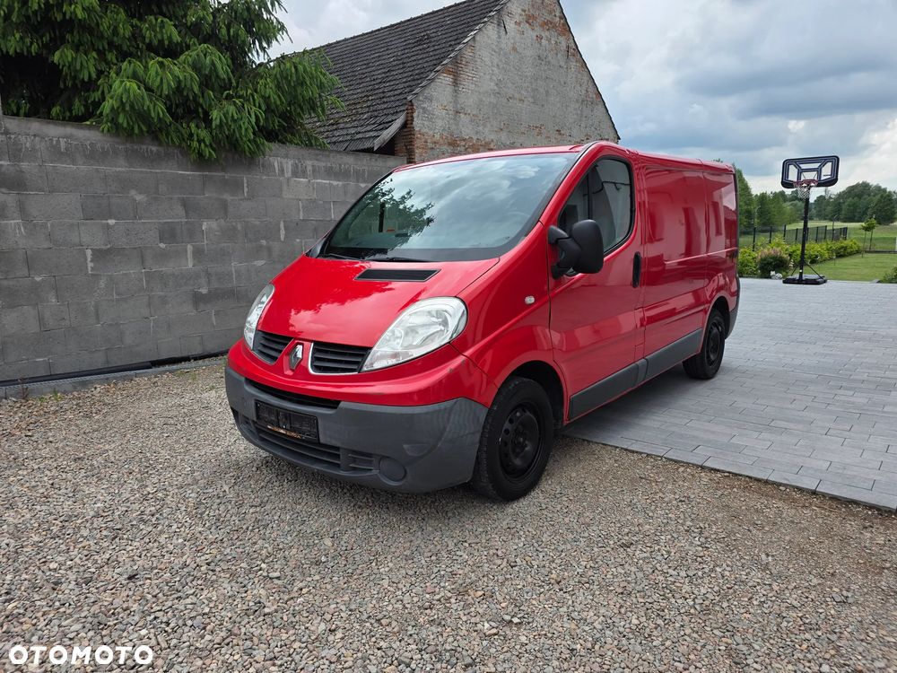 Renault Trafic - 1
