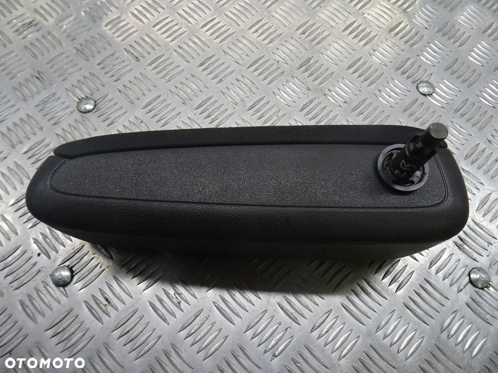 OPEL ZAFIRA B LIFT 08-14 (2009r) 1.7CDTI PODŁOKIETNIK KIEROWCY SCHOWEK - 2