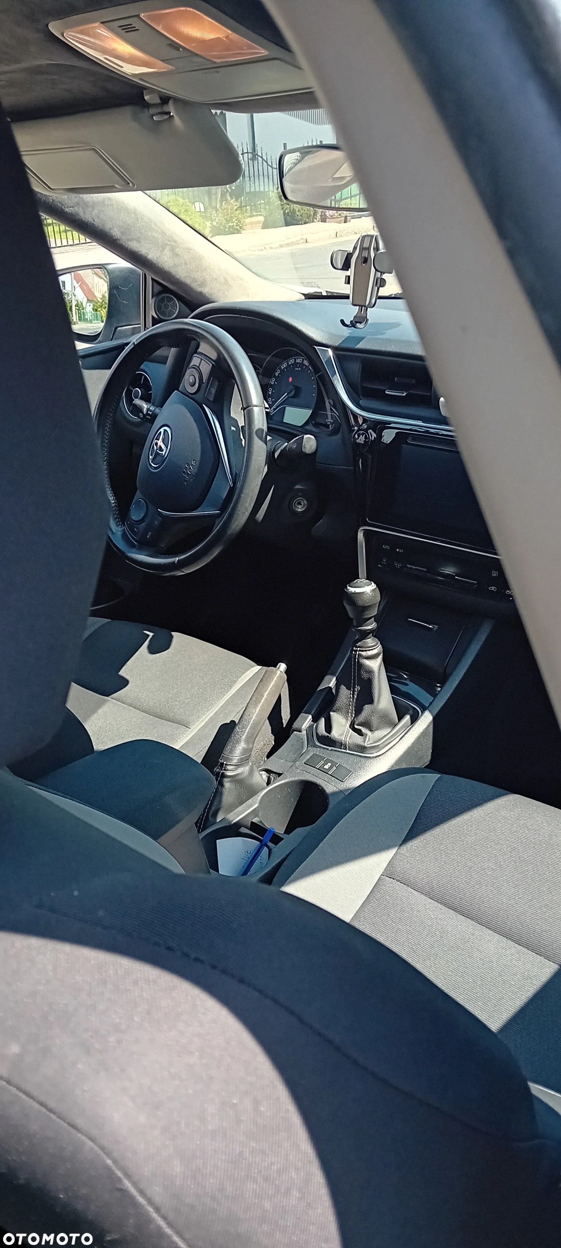Toyota Auris - 5