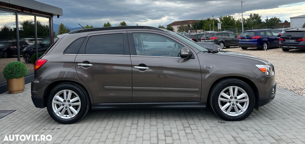 Mitsubishi ASX 1.8 DI-D 4WD Instyle - 9