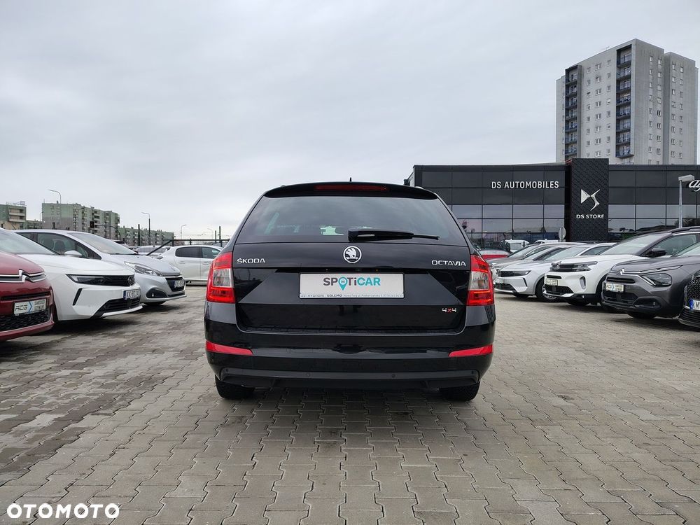 Skoda Octavia 2.0 TDI 4x4 Elegance - 4