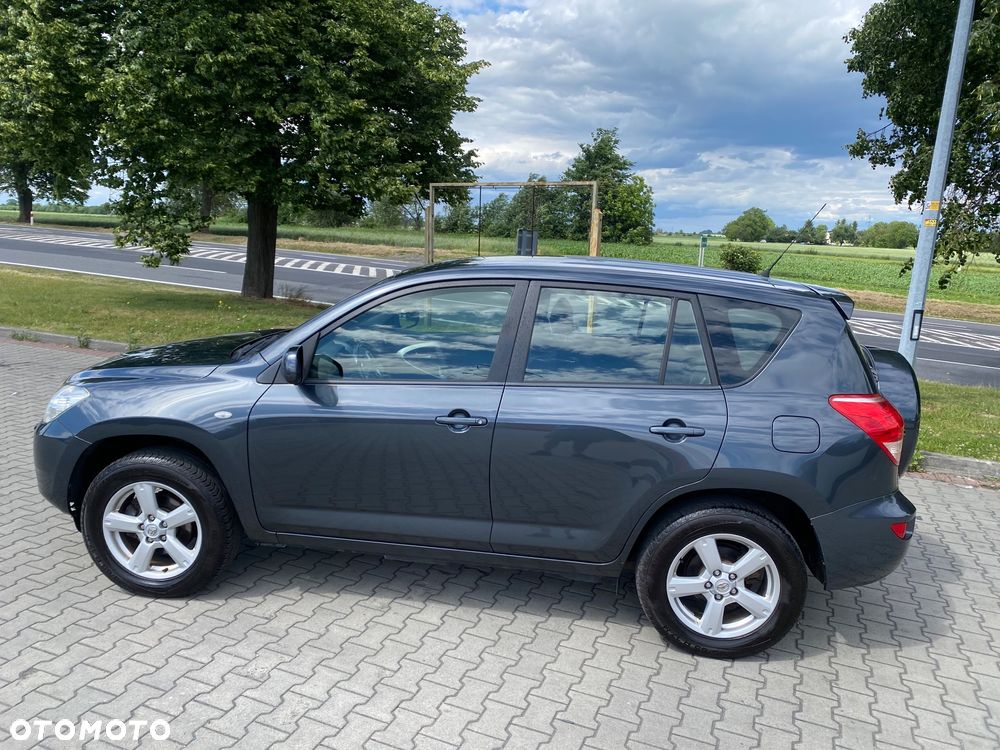 Toyota RAV4 4x4 Sol - 2