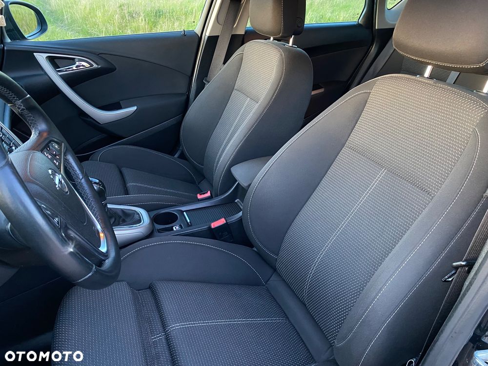 Opel Astra 1.4 Turbo Design Edition - 19
