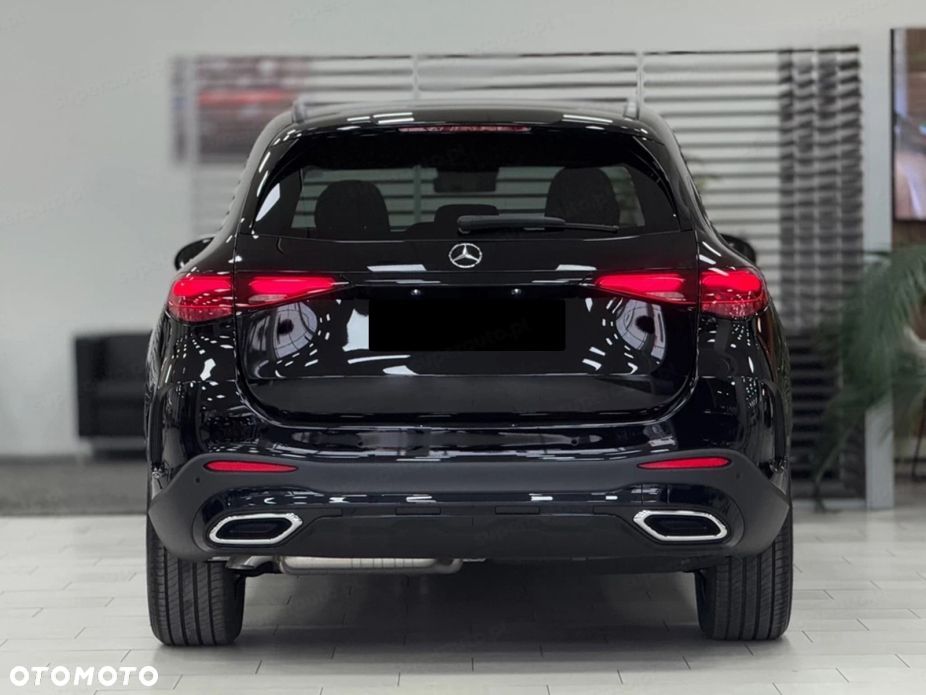 Mercedes-Benz GLC - 2