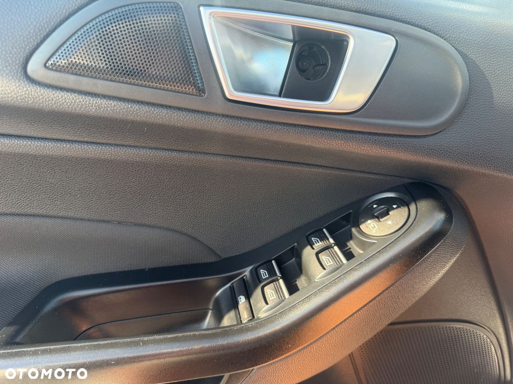 Ford Fiesta 1.0 Start-Stop Titanium - 29