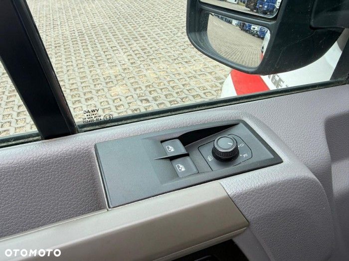 MAN Tge  3.140 Doka 7 - osobowa - 13