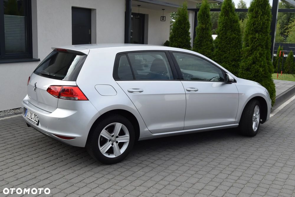 Volkswagen Golf 1.2 TSI BlueMotion Technology Comfortline - 3