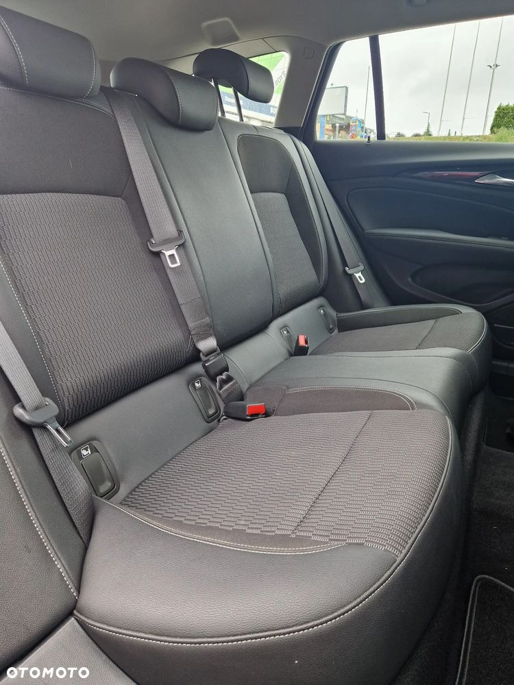 Opel Insignia 2.0 CDTI Elegance S&S - 15