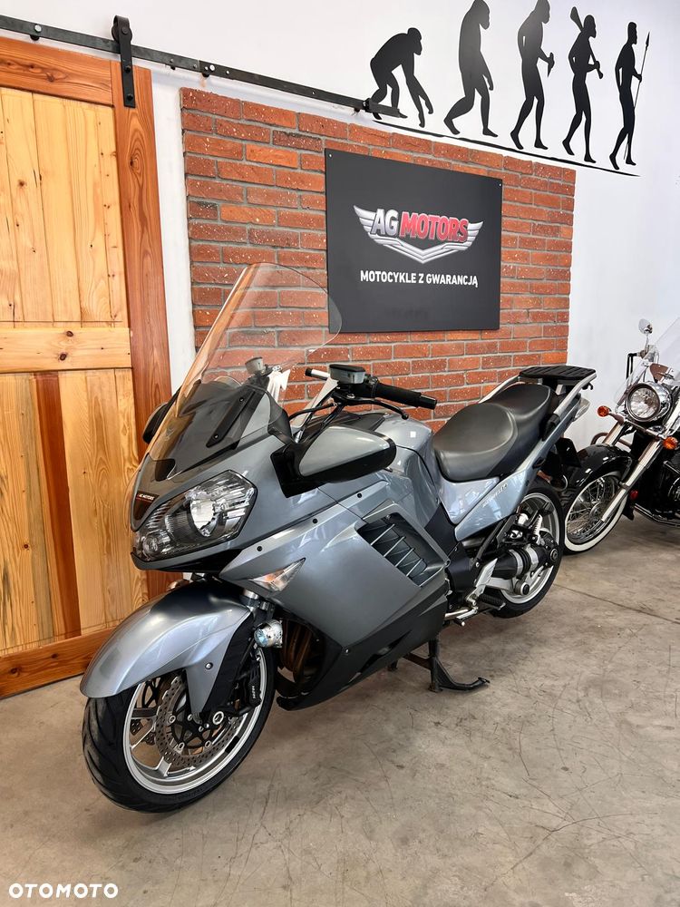 Kawasaki GTR - 13