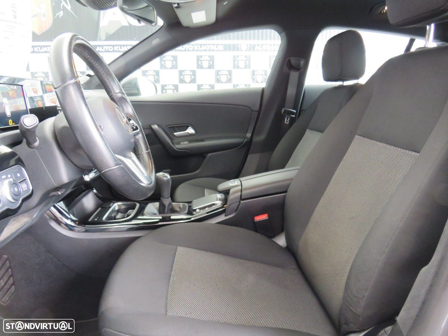 Mercedes-Benz CLA 180 d Shooting Brake Style Plus - 16