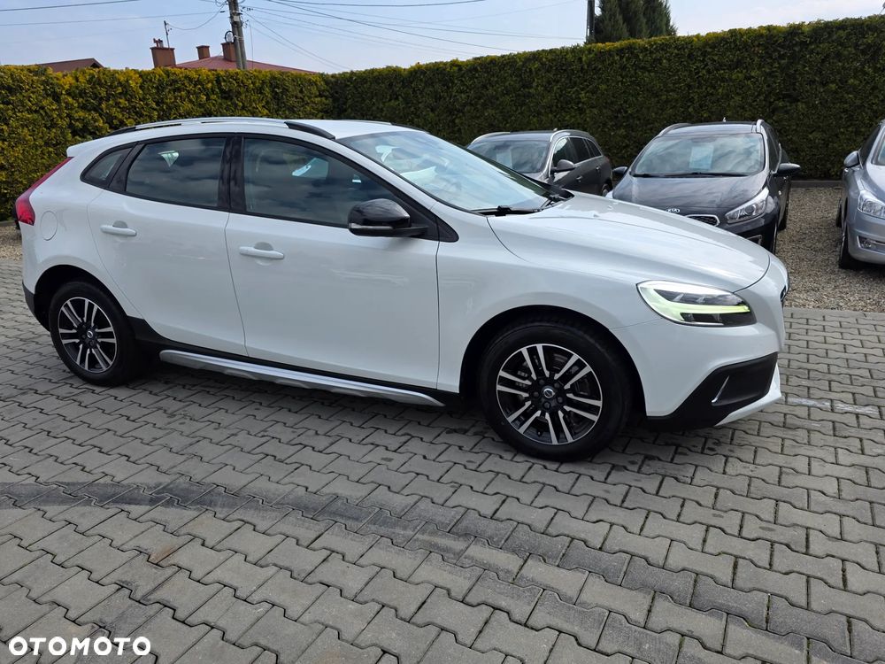 Volvo V40 D2 Drive-E Summum - 5