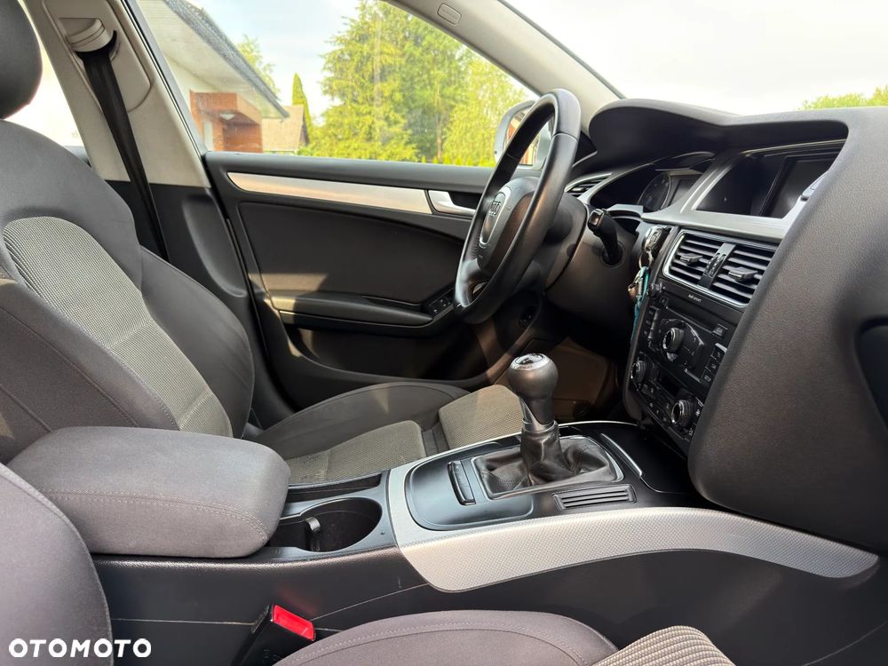 Audi A4 Limousine 2.0 TFSI Attraction - 37