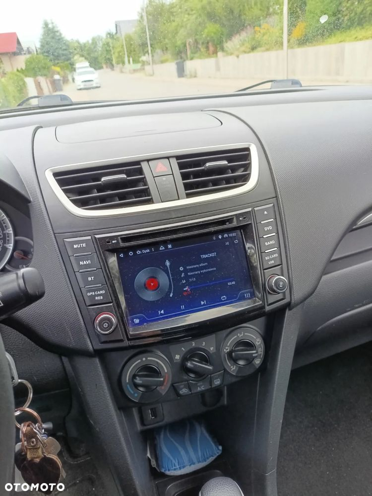 Suzuki Swift - 7