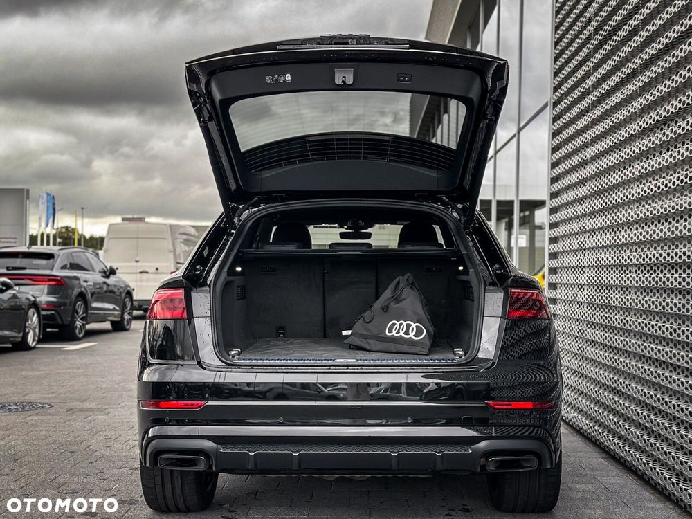 Audi Q8 - 7