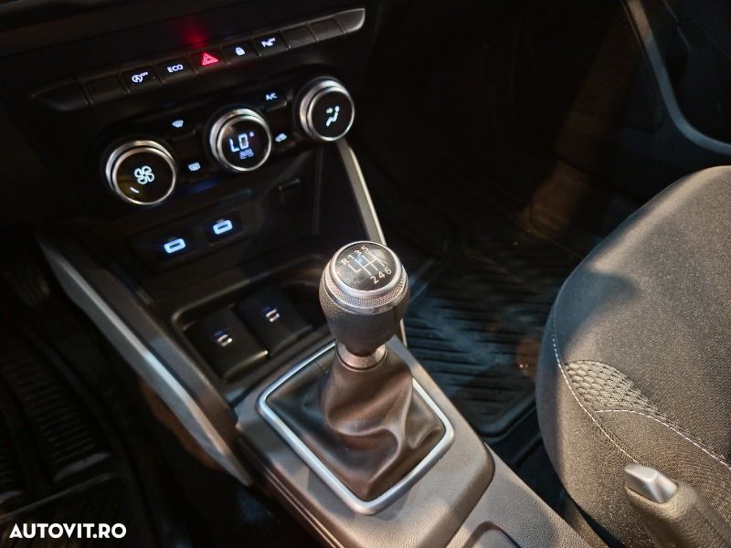 Dacia Duster Blue dCi 115 Prestige - 16