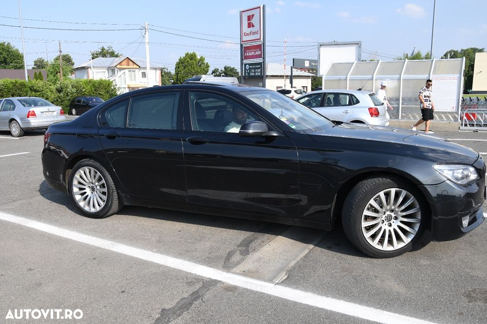 BMW Seria 7 730d - 14
