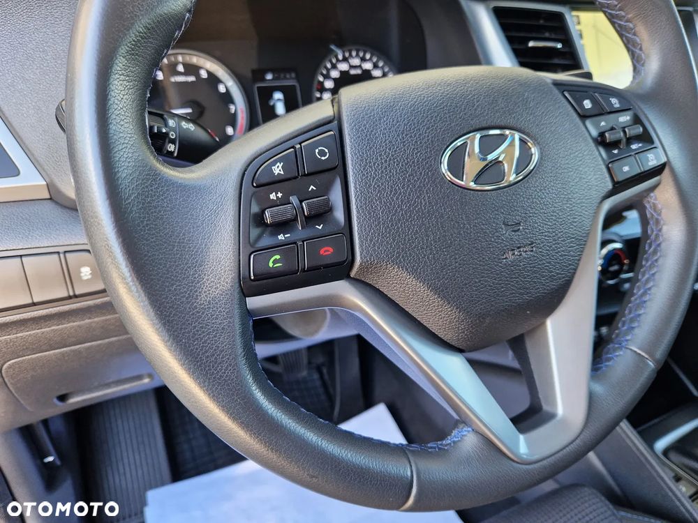 Hyundai Tucson blue 1.6 GDi 2WD Navi - 32