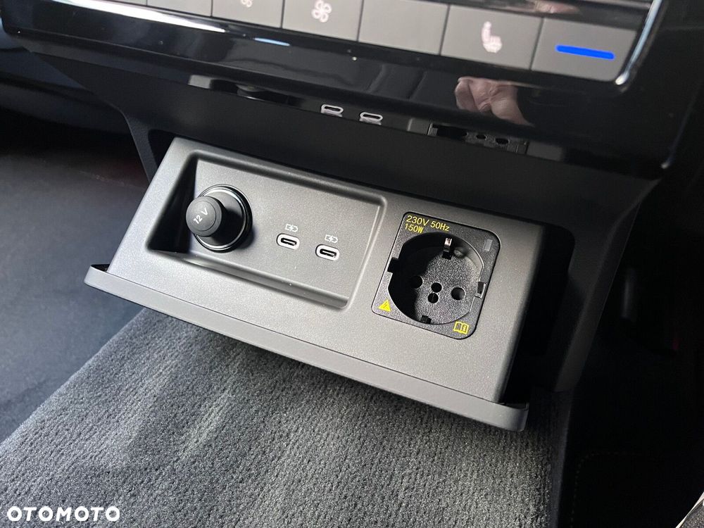 Volkswagen Touareg 3.0 V6 TDI 4Motion R-Line - 27