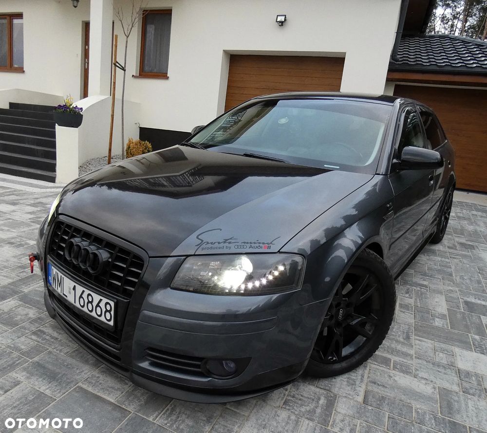 Audi A3 Sportback - 1