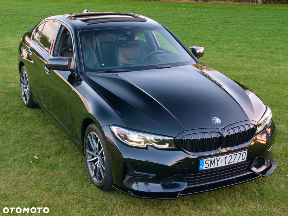 BMW Seria 3 2021 photo 4