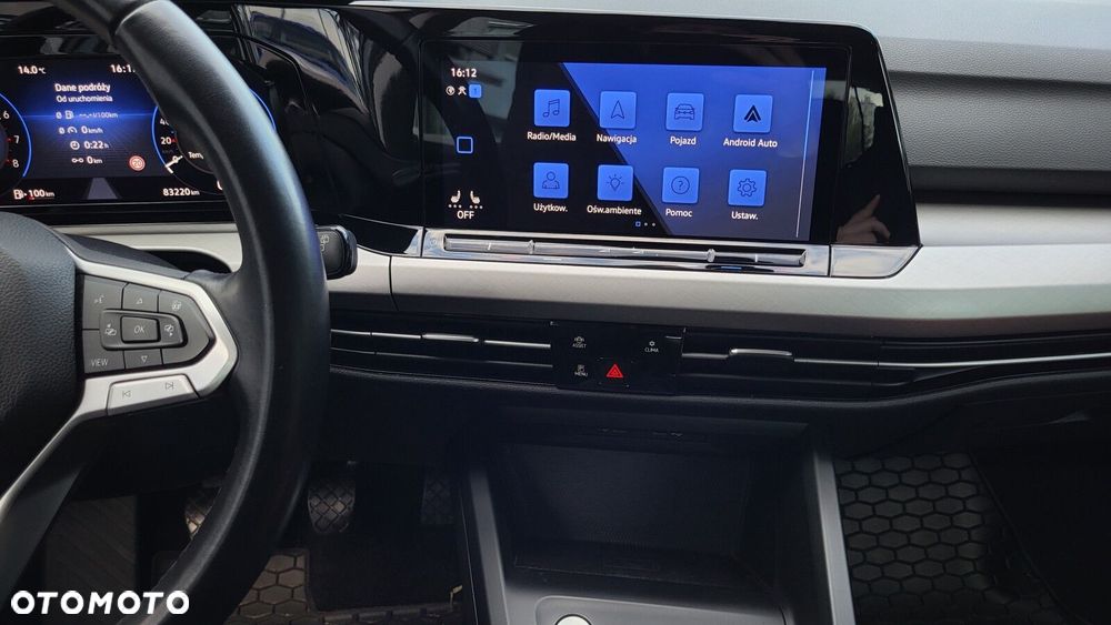 Volkswagen Golf VIII 1.5 TSI EVO Life - 23
