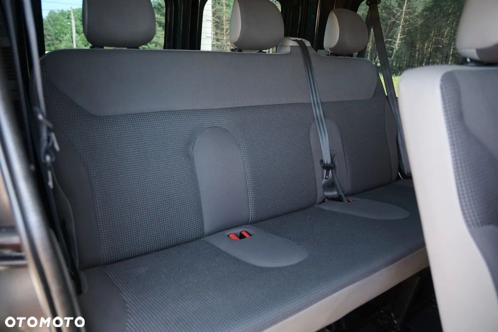 Opel Vivaro - 20