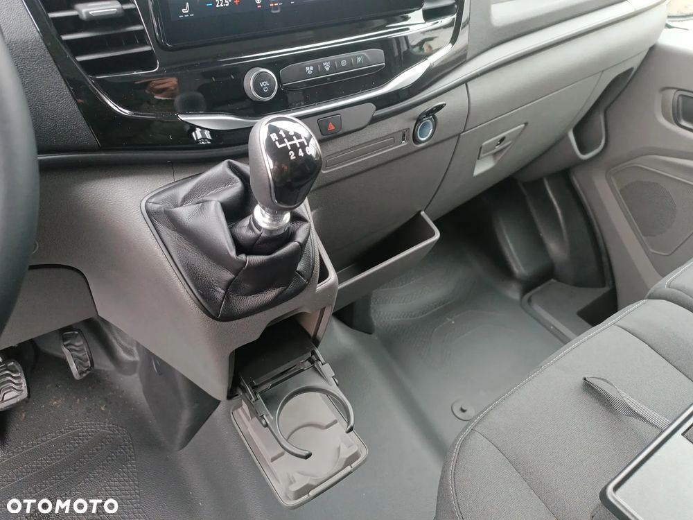 Ford Transit - 15