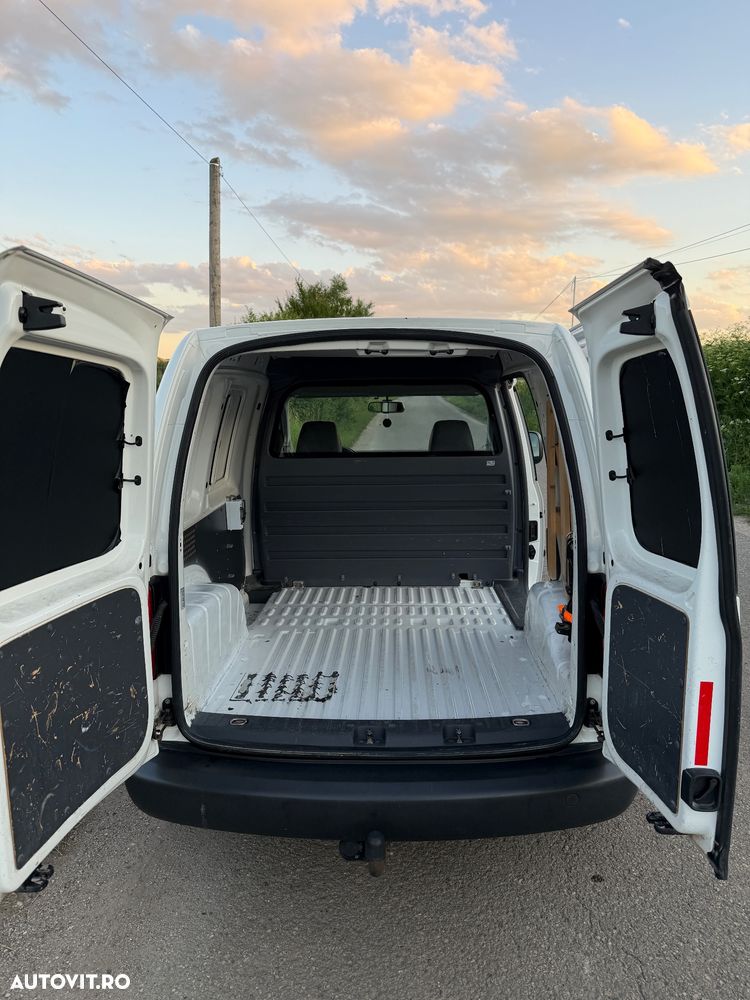 Volkswagen Caddy - 12
