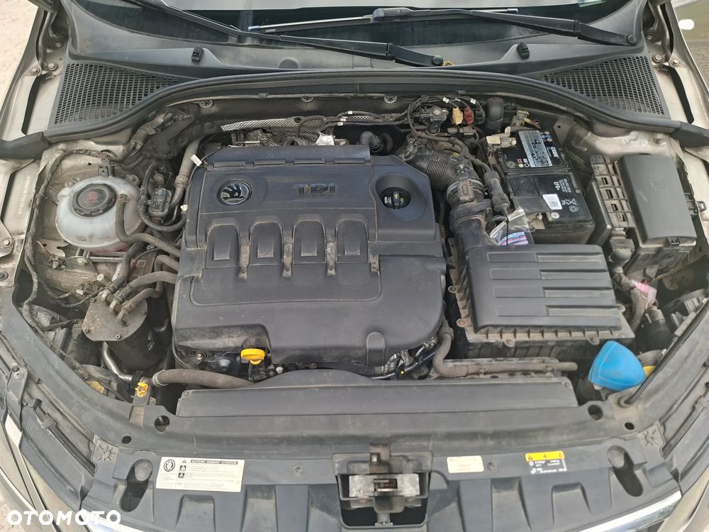 Skoda Octavia 1.6 TDI Active - 11