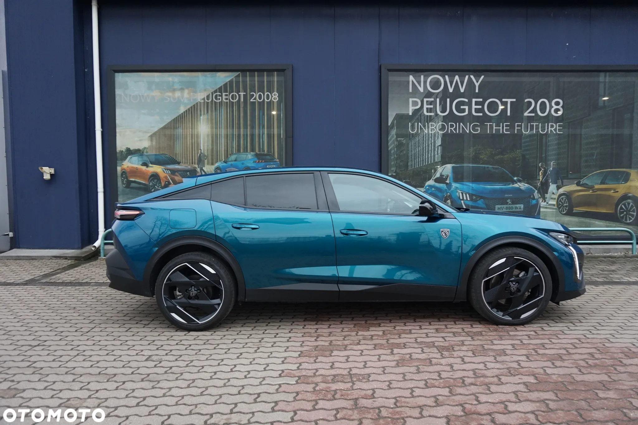 Peugeot 408 Plug-In Hybrid 225 e-EAT8 GT - 6